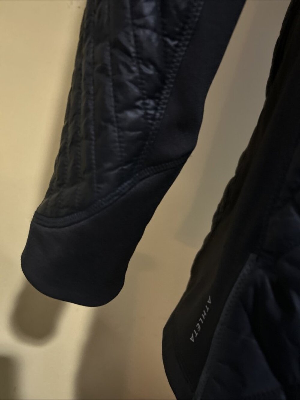 Athleta Bayview Hooded Coat Jacket Black Quilted Lightweight Women's Size S - Picture 10 of 14